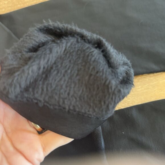 HUE Black Ultra Brushed Lined High Waisted Legging Plus Size 1x 2x‎ activewear - Picture 2 of 4